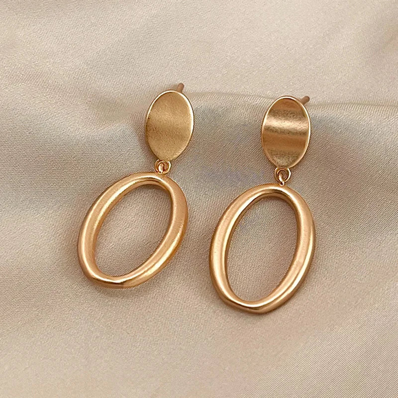 Marye Earring